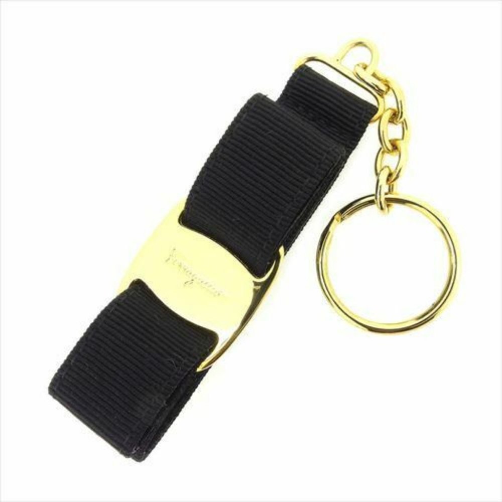 Salvatore Ferragamo key ring Key holder Vera Black Woman Authentic Used